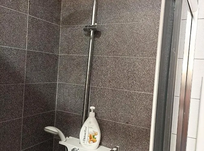 Cinco 33 Kufrujeme.cz Appartement Durrës